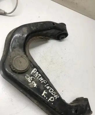 Nissan Pathfinder R50 Front control arm