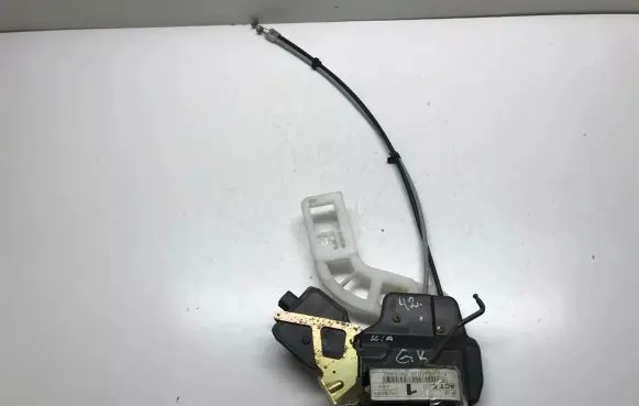 KIA Sportage Rear door lock 814101F010 814201F010