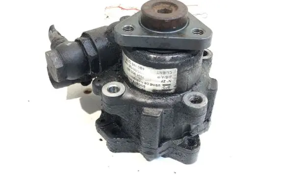 Audi A6 S6 C5 4B Power steering pump 4B0145155R