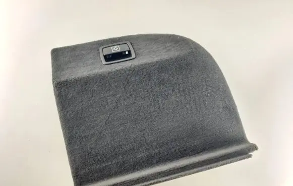 BMW 5 E60 E61 Trunk/boot side trim panel 7050368