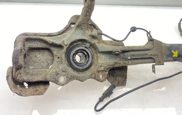 Alfa Romeo 156 Front wheel hub