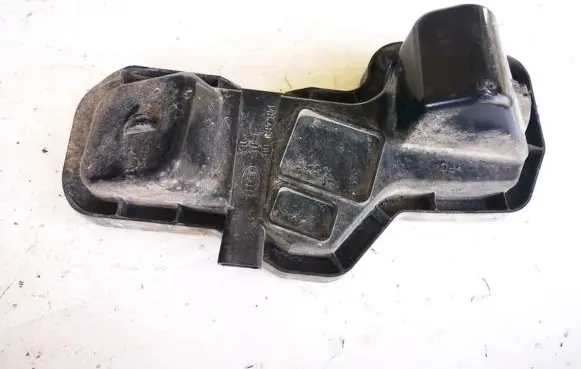 Audi A6 S6 C5 4B Headlight/headlamp dust cover 14846800 148468-00