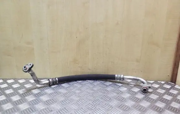 Ford C-MAX I Air conditioning (A/C) pipe/hose