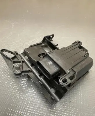 Porsche Cayenne (92A) Other engine bay part 9Y0881508 9Y0882660