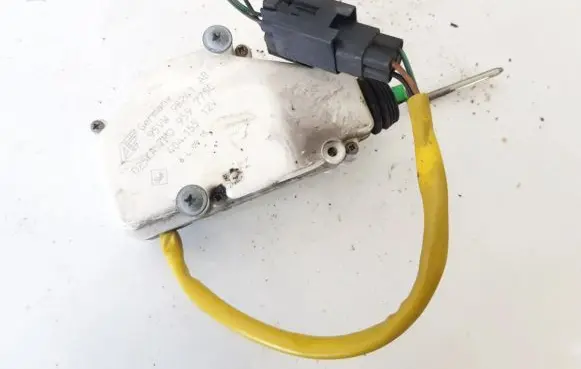 Ford Galaxy Central locking motor 7m0959775c 404.155