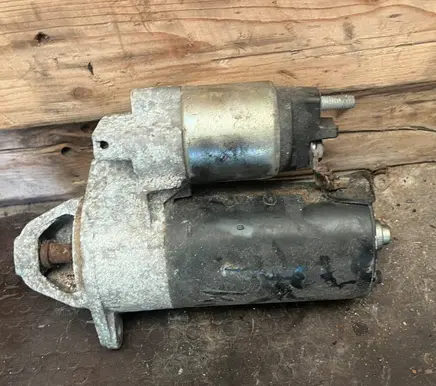 Mercedes-Benz A W169 Starter motor A169906XX00