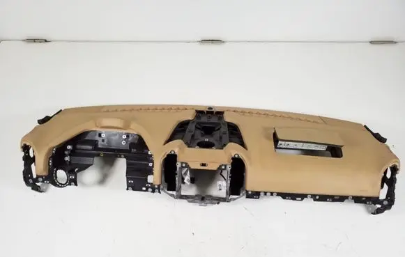 Porsche Cayenne (92A) Dashboard
