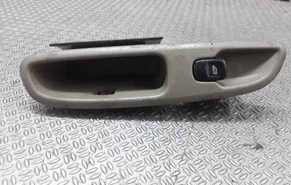 Volvo S60 Electric window control switch