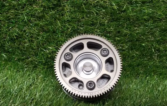 Ford Focus Other gearbox part AE8Z7J047A 170522