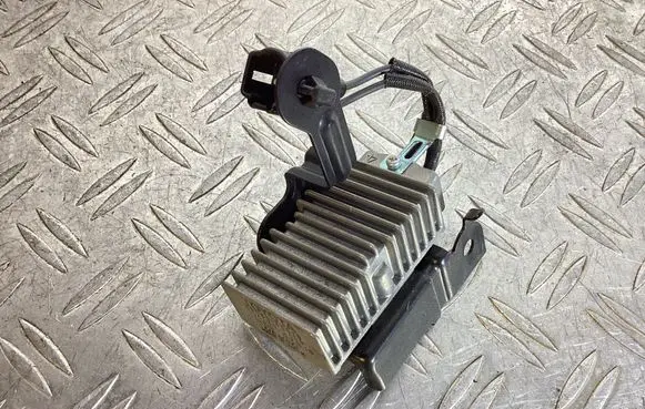 Lexus LS 460 - 600H Fuel injection pump control unit/module 2308038010 1961700680