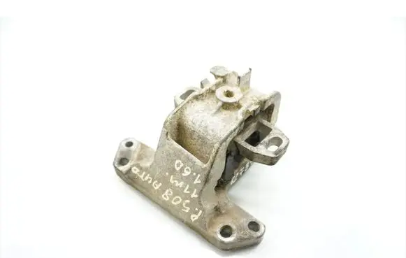 Peugeot 508 Engine mounting bracket