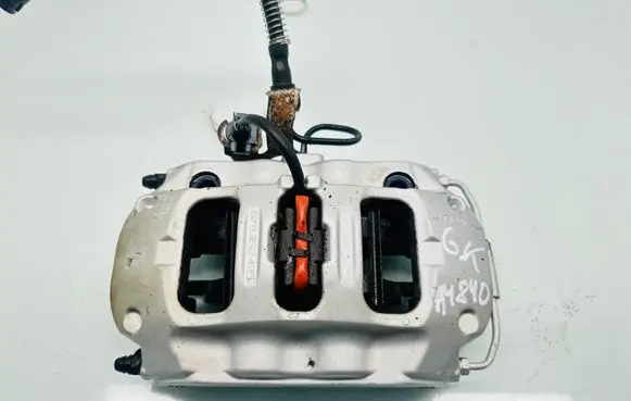Rear brake caliper