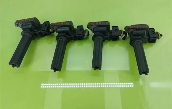 Opel Vectra C High voltage ignition coil 12787707
