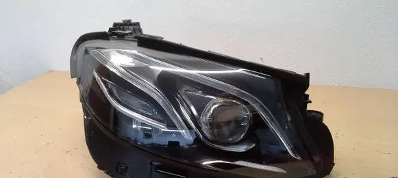 Mercedes-Benz E W213 Headlight/headlamp A2139067606 1EX2017LED