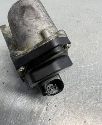 Audi A6 S6 C6 4F EGR valve 1109737136