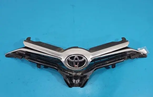 Toyota Auris E180 Front bumper upper radiator grill 5310002880 IMPRK1572663