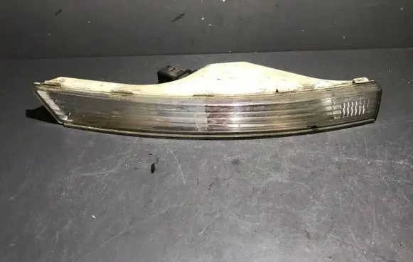 Front indicator light