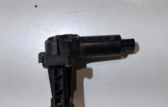 Ford Mach-E I Front door soft close latching motor LJ8B14B351AE