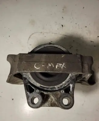 Volvo V50 Engine mount bracket 3M516F012S
