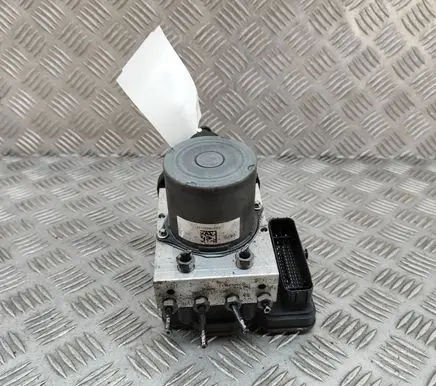 Mercedes-Benz Sprinter W907 W910 ABS Pump A9079000106