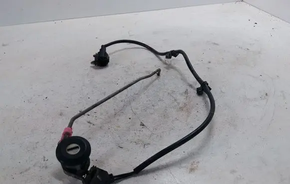 Nissan Terrano Front door lock