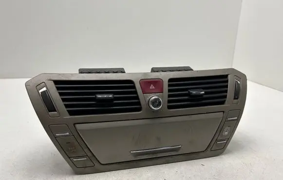 Citroen C4 Grand Picasso Dash center air vent grill 36532 303845 303846