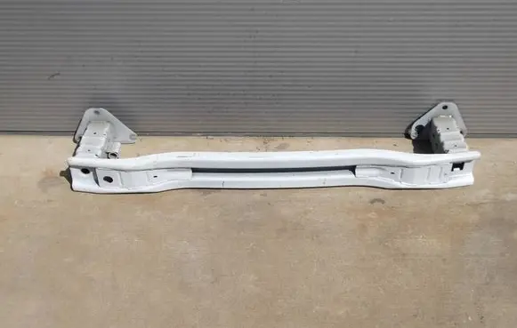 Opel Mokka B Rear bumper support beam 