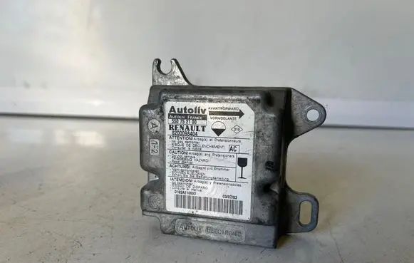 Renault Master II Airbag control unit/module 8200098404 550752100