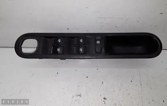 Renault Espace IV Electric window control switch 8200328426