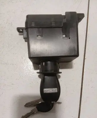 Chrysler Grand Voyager V Ignition lock P68210155AB 03436550102 T0000344570441