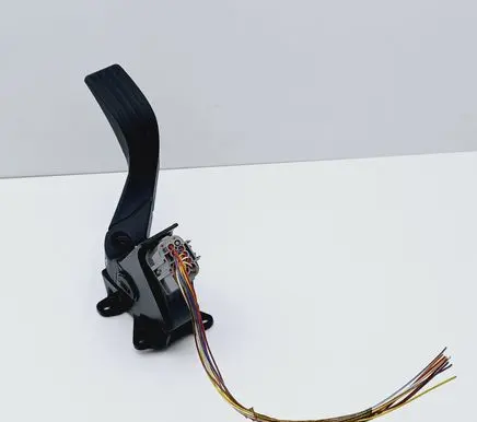 Ford Focus Accelerator throttle pedal 98AB9F836AE