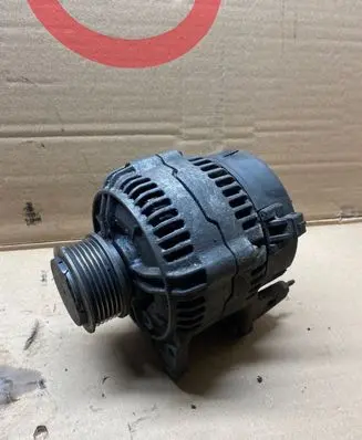 Volvo S70 V70 V70 XC Generator/alternator 9447866 0123515028