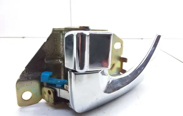 KIA Sorento Rear door interior handle F055