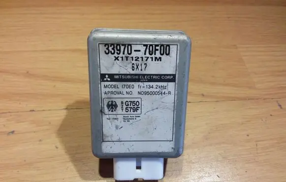 Suzuki Alto Other control units/modules X1T12171M 3397070F00 6X17