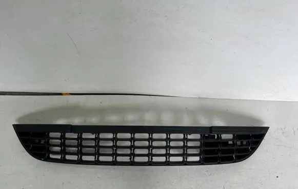 Opel Astra J Front bumper lower grill 13266567