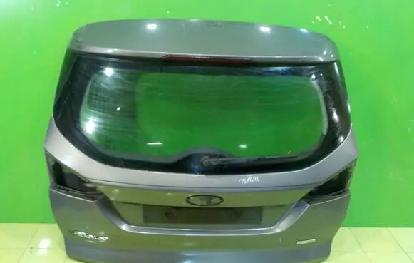 Ford Focus Tailgate/trunk/boot lid 15AB46