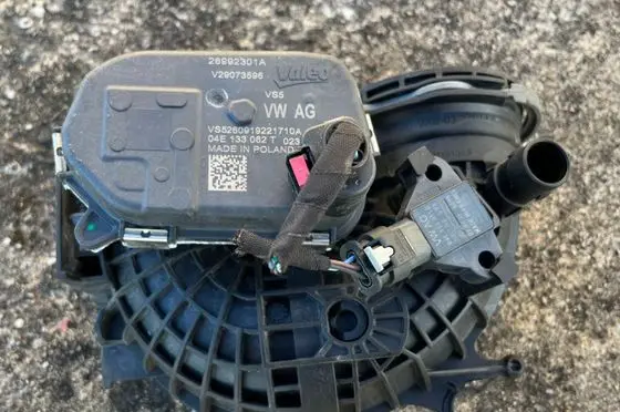 Skoda Karoq Throttle valve 04E133062T 04E133062 04E906051H