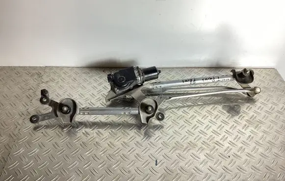 Front wiper linkage