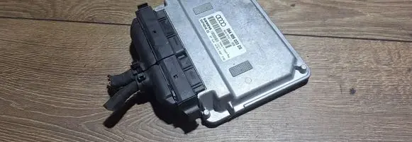 Audi A3 S3 8L Engine control unit/module 06a906033ds