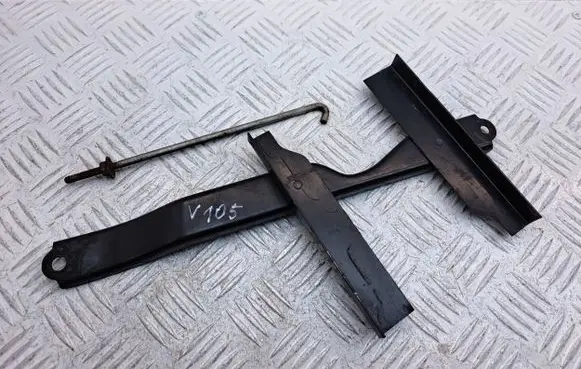 Toyota Corolla Verso AR10 Battery bracket 744040F040 7445102012