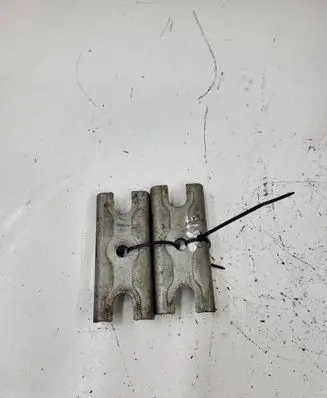 Ford Transit Fuel Injector clamp holder 040915 BK2Q9L535