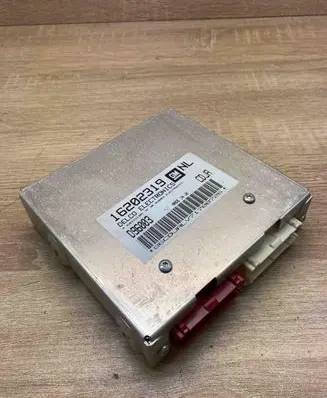 Opel Vectra B Engine control unit/module ECU 16202319 D96003 CDJA