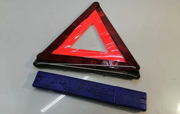 BMW X5 E53 Emergency warning sign 1095457