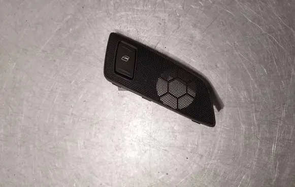 Skoda Octavia Mk2 (1Z) Side speaker trim/cover 1Z1867436