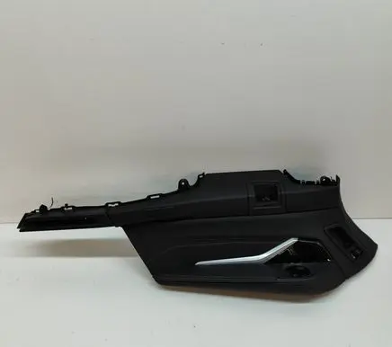 Trunk/boot side trim panel