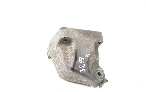 Mercedes-Benz R W251 Engine mounting bracket A6422230204