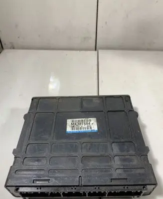 Mitsubishi Pajero Engine control unit/module MK387484