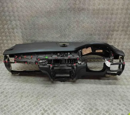 BMW X5 F15 Dashboard 9299106