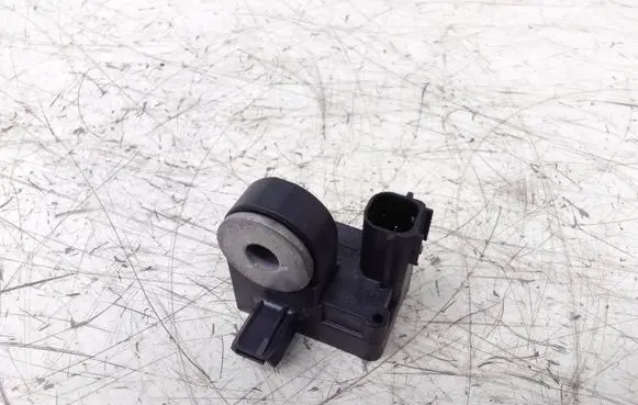 Mazda CX-7 Airbag deployment crash/impact sensor GP9A57KC0 688DE382