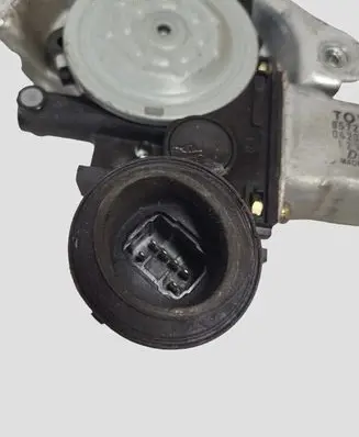 Toyota Corolla Verso E121 Front door window regulator with motor 8572052110 0620401860